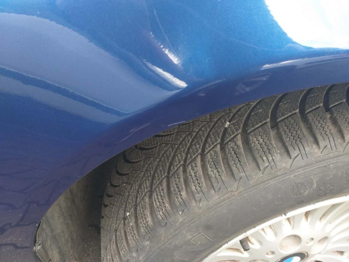 BMW 5er E39 original Kotflügel vorn rechts 276 Avusblau Bj.1997